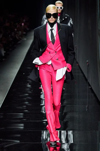 Look 72